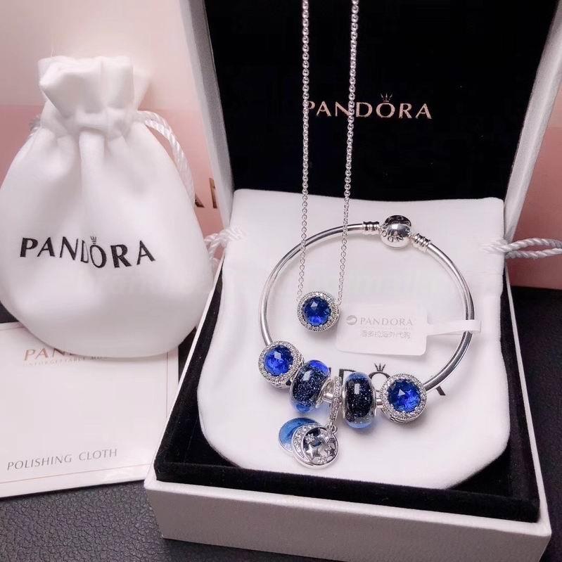 Pandora Bracelets 642